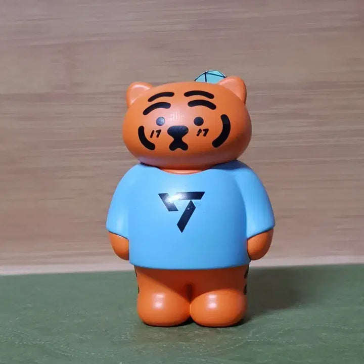 세븐틴 호랑이 인형