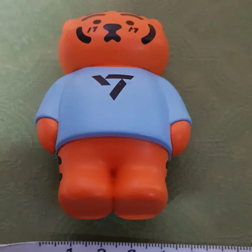 세븐틴 호랑이 인형