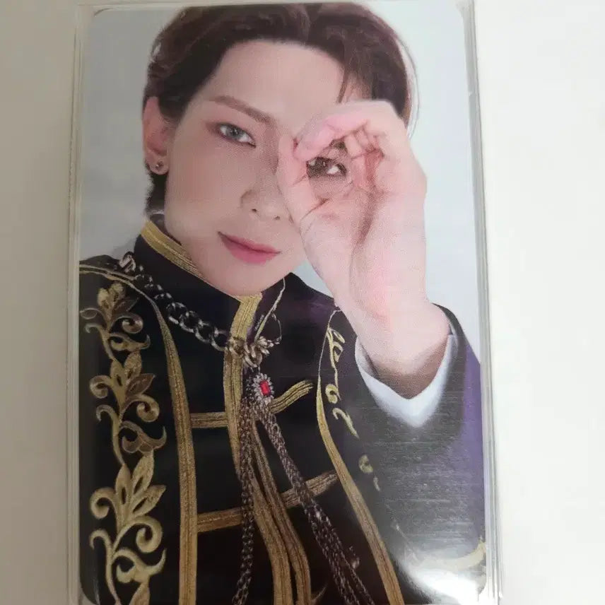 에이티즈 여상 데스티니스 메모리 포카