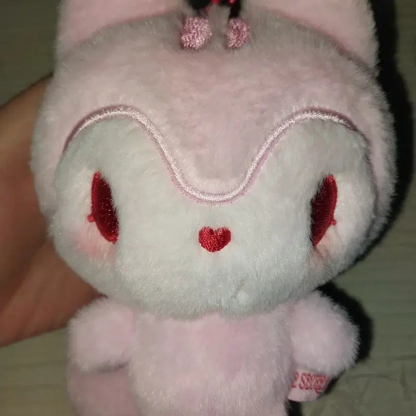 아이브 큐피드 가을 인형 팔아요