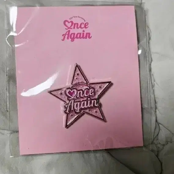 트와이스 Twice once again badge - 미개봉