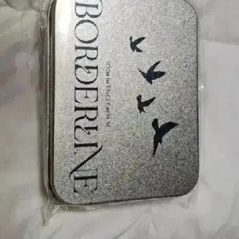 오마이걸 유아 보더라인 폴라로이드 세트 - 미개봉