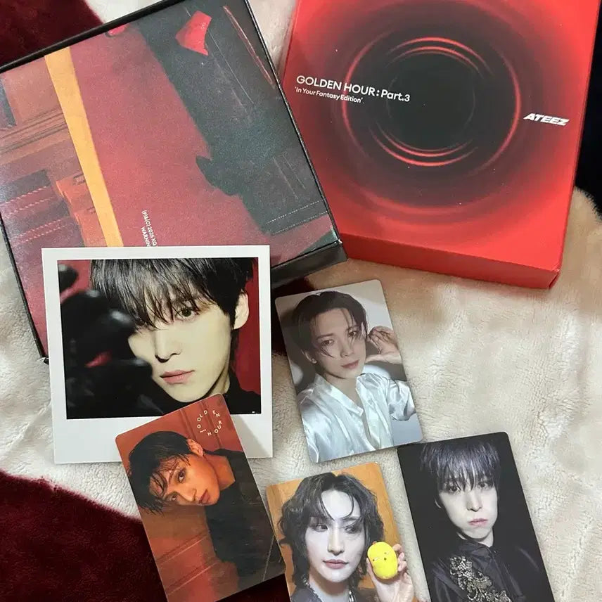 마지막 가격인하)  에이티즈 인유어판타지 미국 CD앨범 헬로82