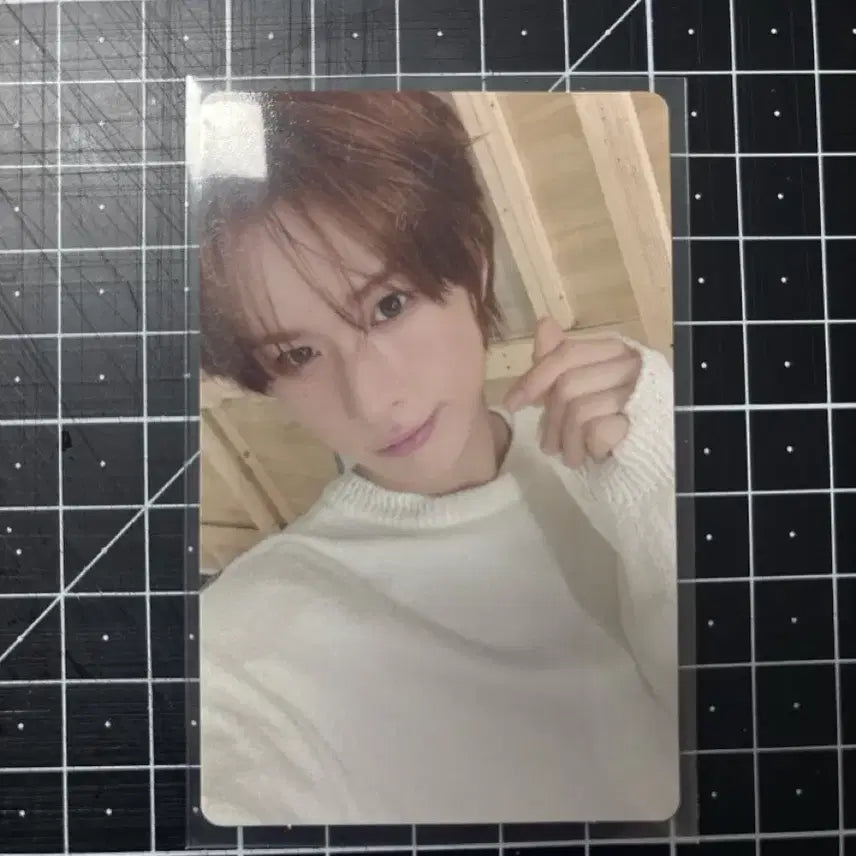 투어스 경민 play hard  컴팩트 버전 포카 포토카드