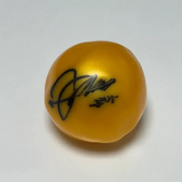 엔시티127 정우 네오시티 싸인볼