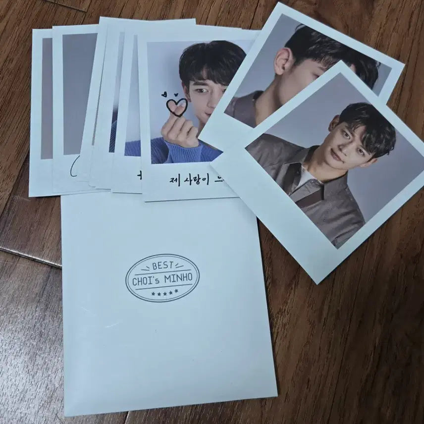 샤이니민호 폴라로이드 사진