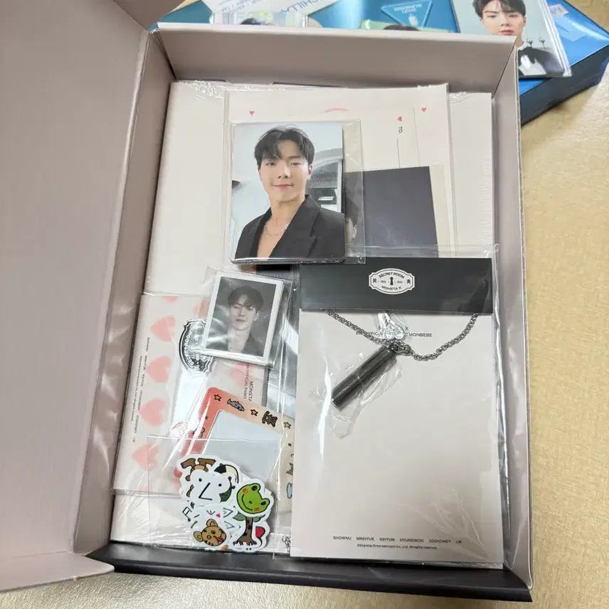 몬스타엑스 8기 키트 풀박 (8기카드 제외)