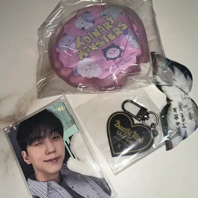 엑디즈 뷰마 피날레 앙콘 중콘 입장포카+핫팩+키링+컨페티