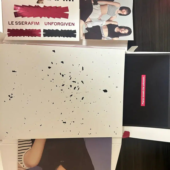 르세라핌 개봉 앨범