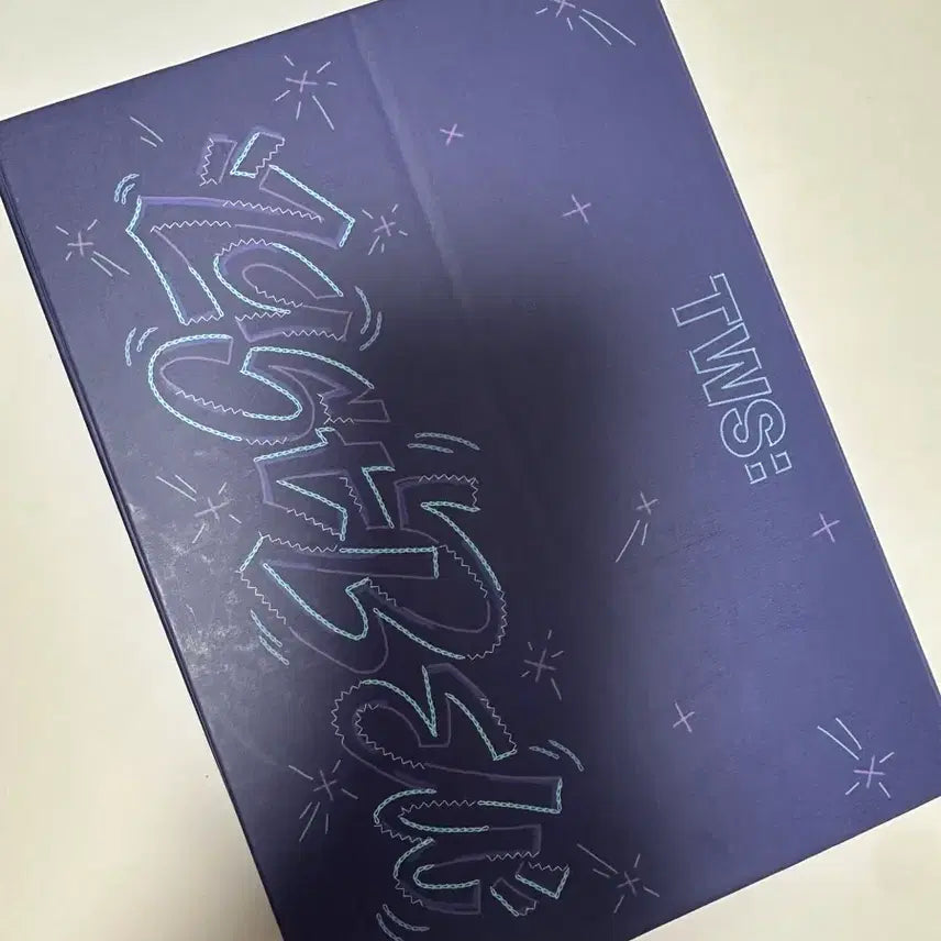 투어스 개봉앨범 (포카 포함)