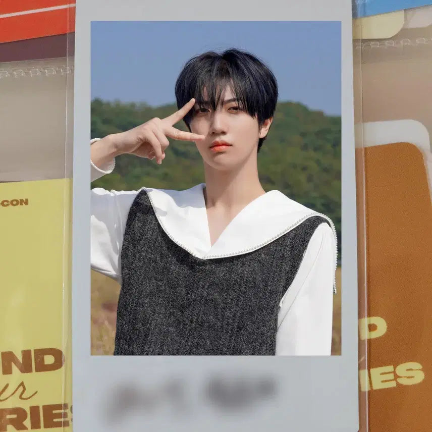 크래비티 원진 싸폴 싸인 폴라로이드 사인 폴라