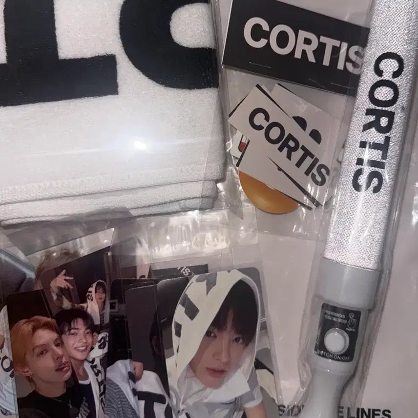 코르티스 릴리즈파티 역조공 세트