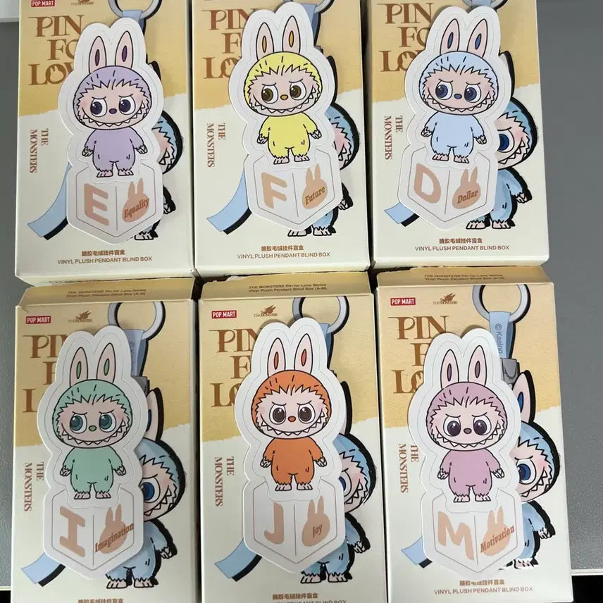 팝마트 라부부 이니셜 인형 키링 판매합니다