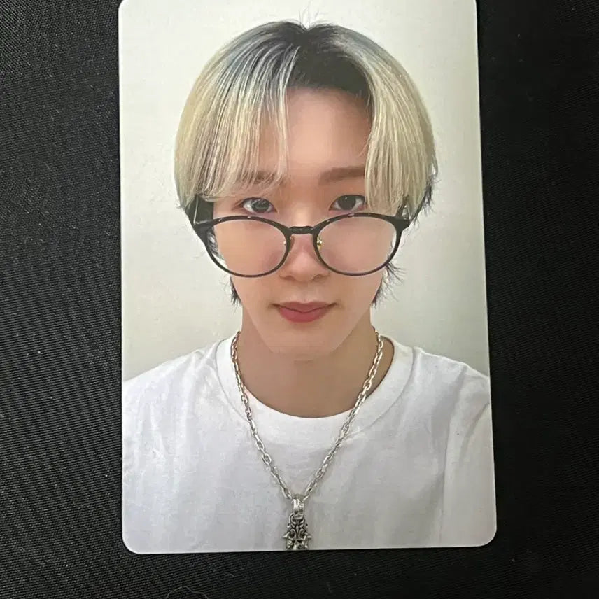 피원하모니 뮤직아트 톡전 포카 미공포 지웅 안경 소울