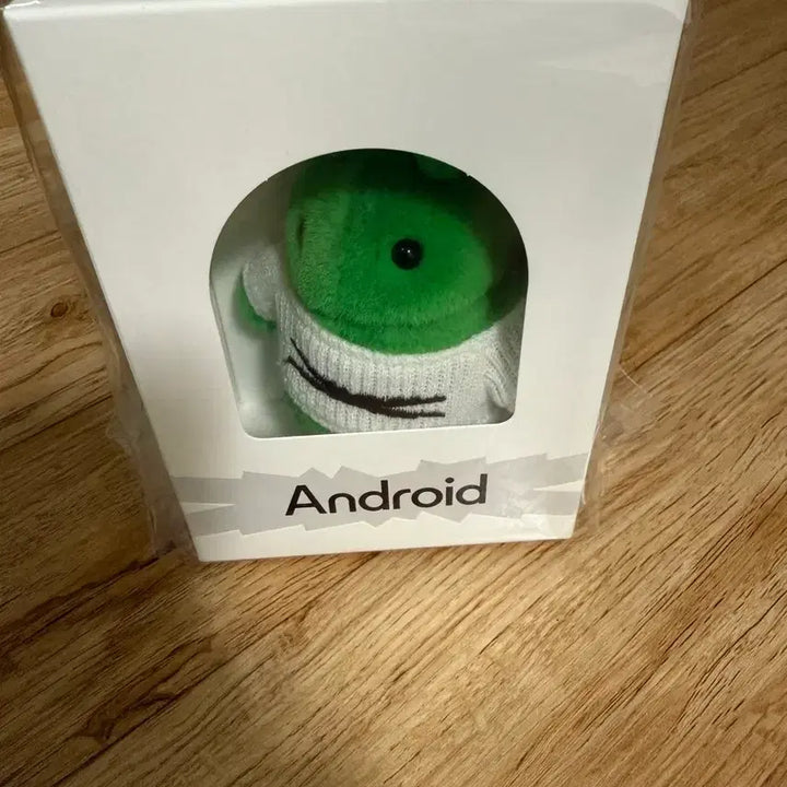 (미개봉) Android & LE SSERAFIM 키링 판매합니다.