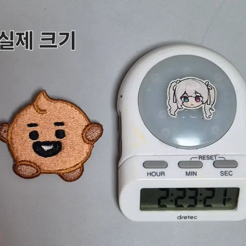 BTS 방탄소년단 BT21 슈키 뜨개 뱃지