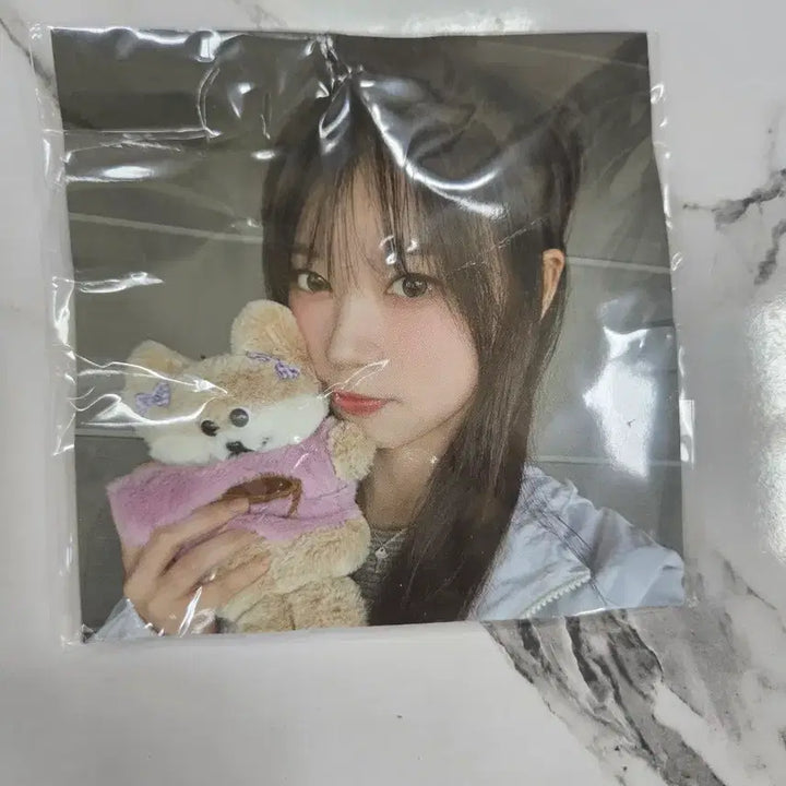 새상품) 아일릿 모카라떼 키링 판매합니다