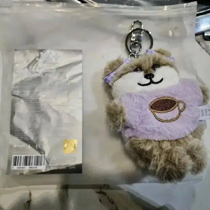 새상품) 아일릿 모카라떼 키링 판매합니다