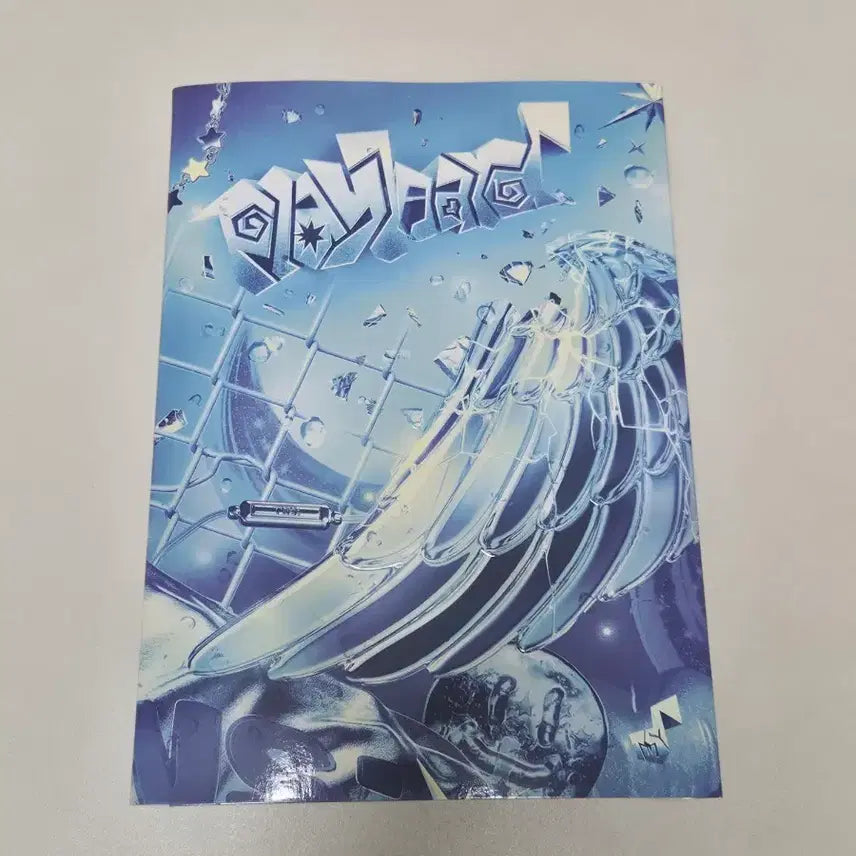 투어스 미니4집 비매 앨범