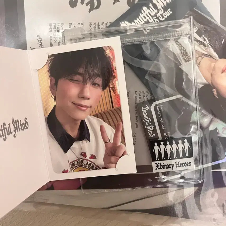 엑디즈 엑스디너리히어로즈 뷰마 네모반 포카 건일