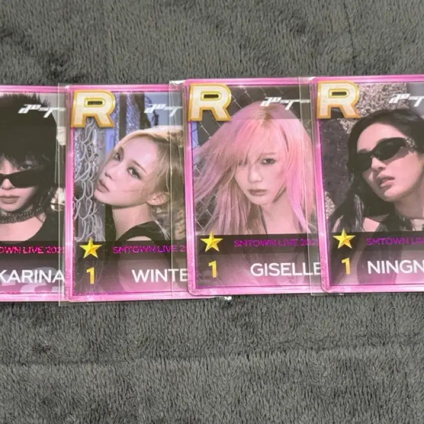 에스파 SMTOWN LIVE 2025 슴콘 슈스엠 포카