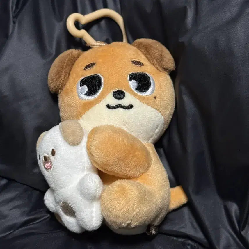 데이식스 도운 마그네틱 앉은 데니멀즈