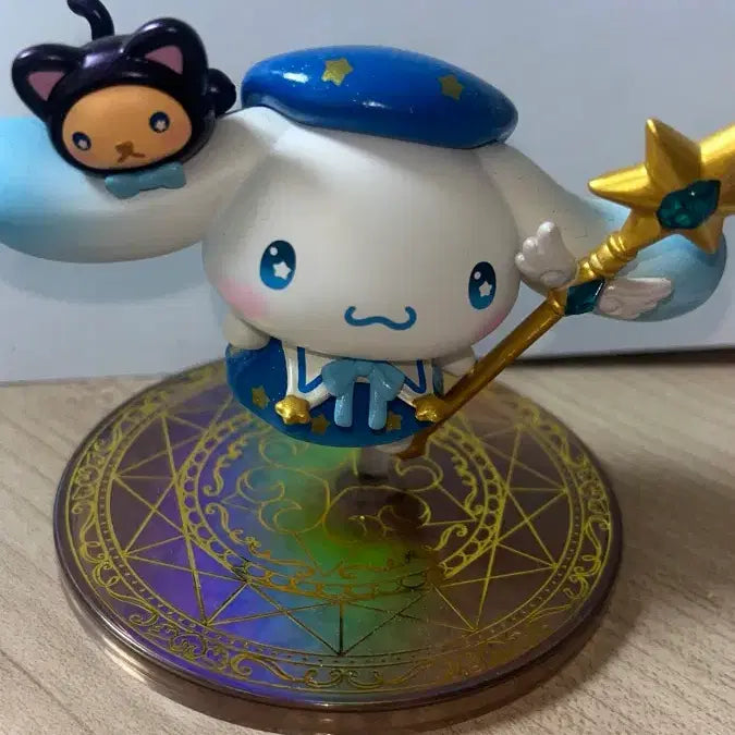 시나모롤 마법사 피규어