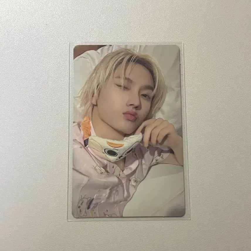 The action 쁘넥도 위버스 럭드 성호