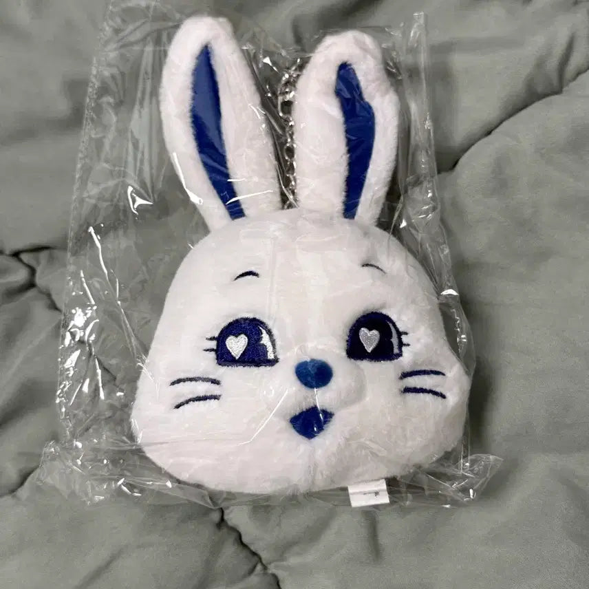 미개봉) 뉴진스 2023 버니즈클럽 한정판 토끼 인형 키링