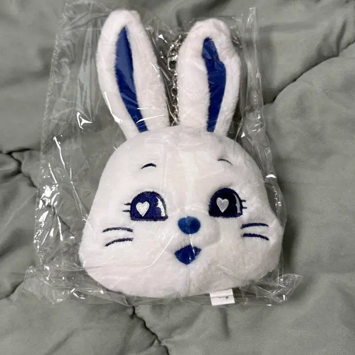 미개봉) 뉴진스 2023 버니즈클럽 한정판 토끼 인형 키링