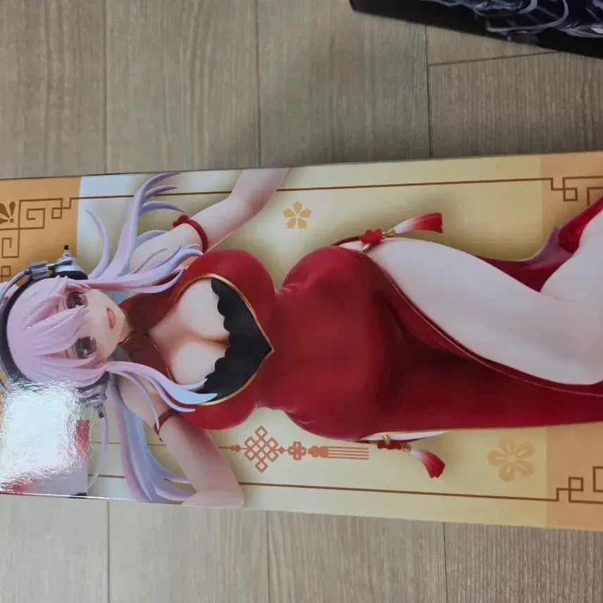 슈퍼소니코 차이나드레스 버전 피규어