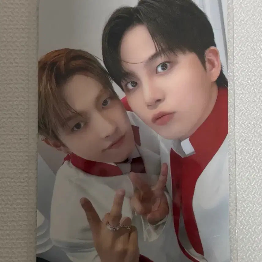 에이티즈 인더콜링 팝업 입장 포카