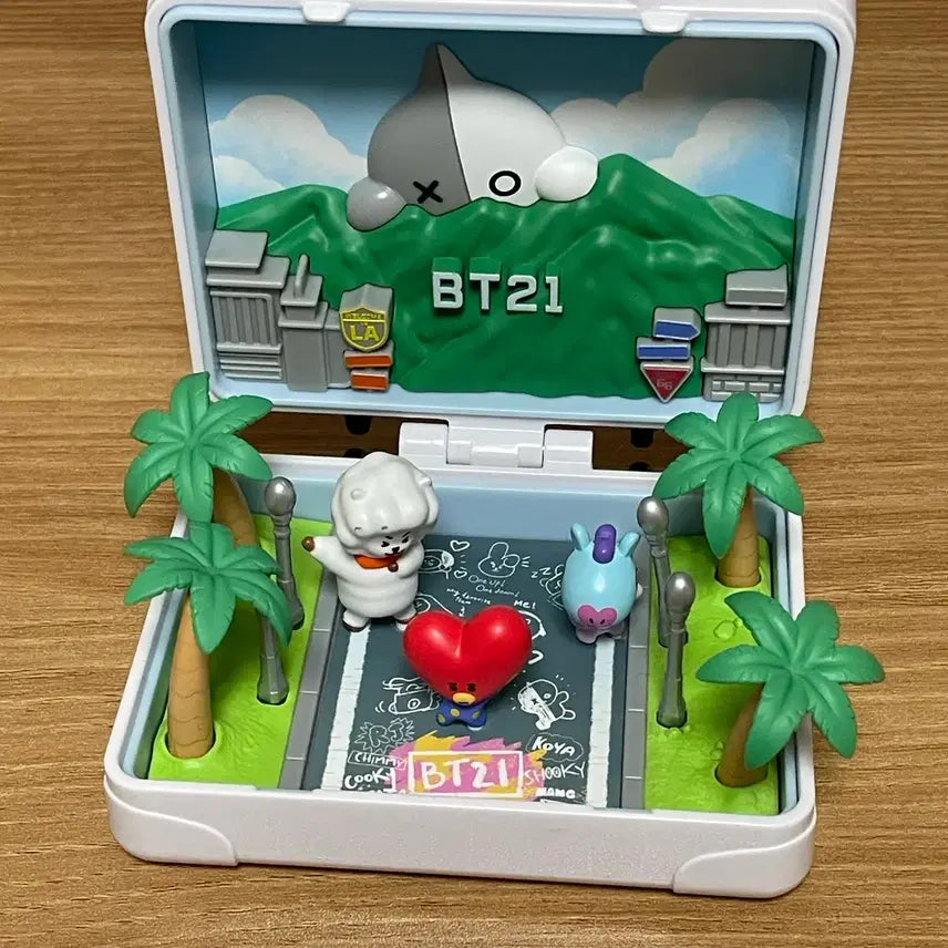 BT21 방탄소년단 방탄 캐리어 피규어 la
