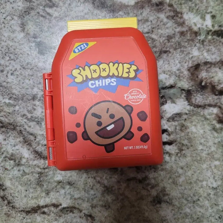 BT21 인터랙티브 토이 SHOOKY / 정상작동 / 전시만 / 사용감