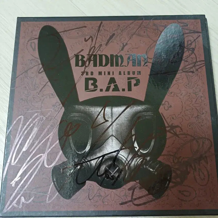 비에이피 B.A.P 배드맨 비매 싸인 앨범