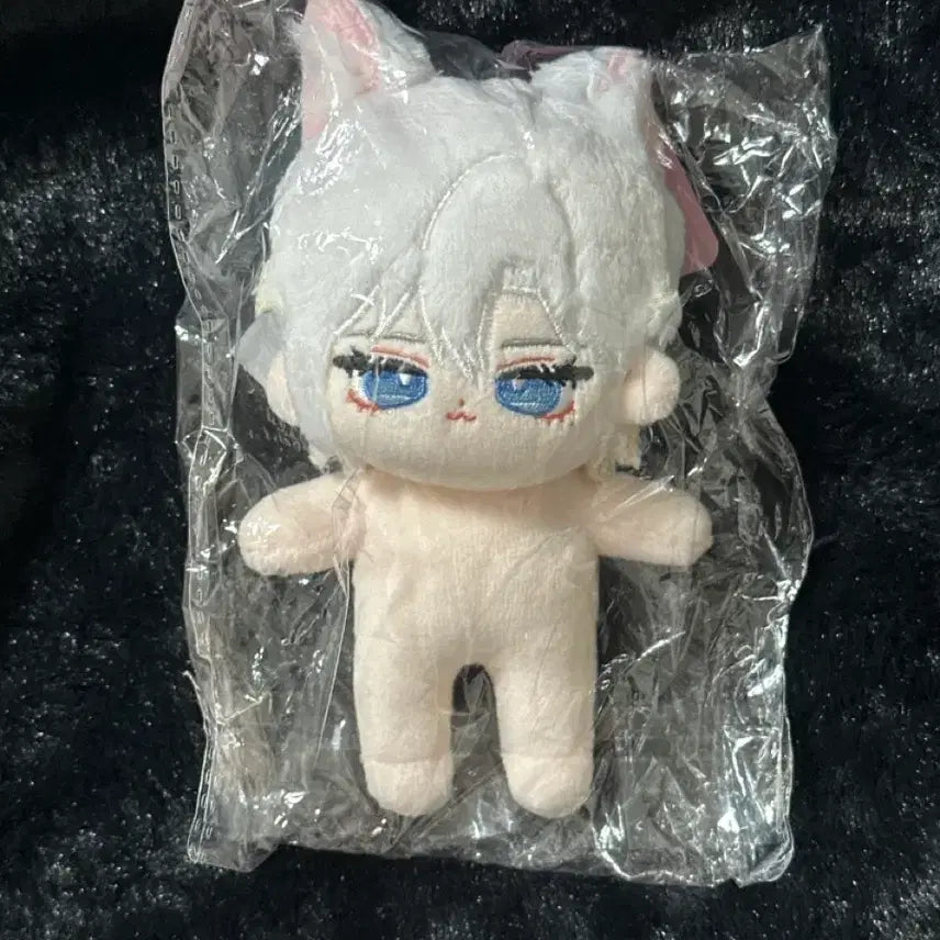 플레이브 인형) 백노아 양도