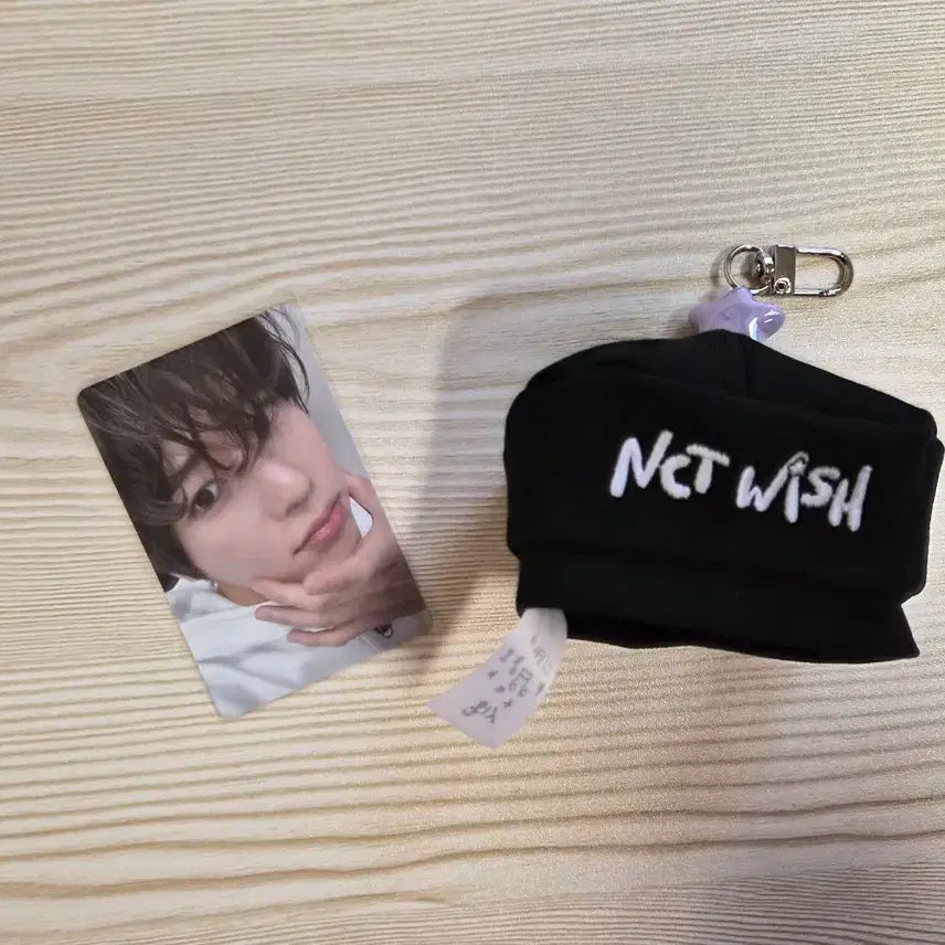 엔시티위시 1주년 베레모 키링 시온 포카 포함