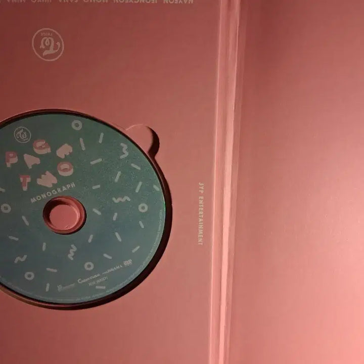 트와이스 PAGE TWO 모노그래프 앨범  특전포함