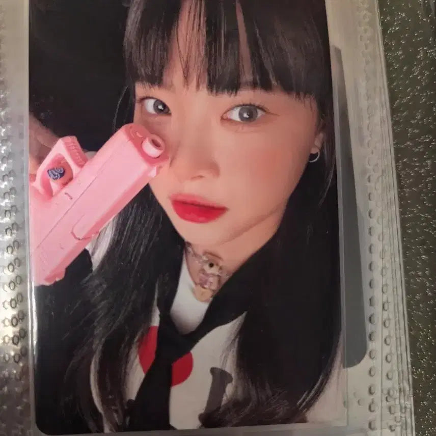 르세라핌 은채 언포기븐 포카 팔아요!