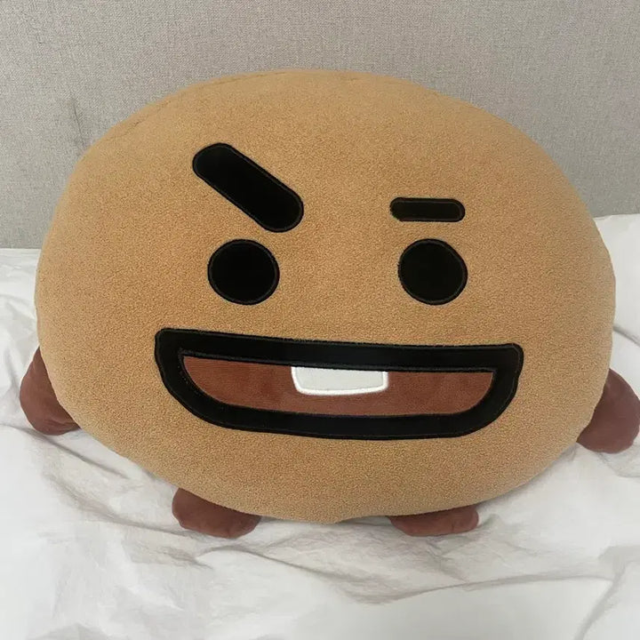 (급처)BT21 슈키 봉제인형 쿠션