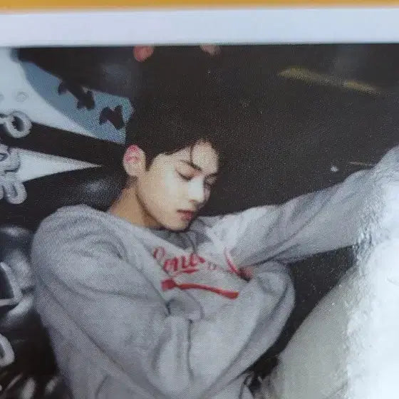 아스트로 차은우 드파투 니가불어와 폴라로이드