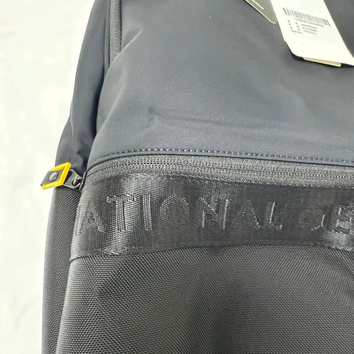 [BUNJANG] National Geographic Urban Jacquard Ultra-light 15-inch Laptop Backpack 23L / 새상품) 내셔널지오그래픽 어반 자카드 초경량 15인치 노트북 백팩 23L