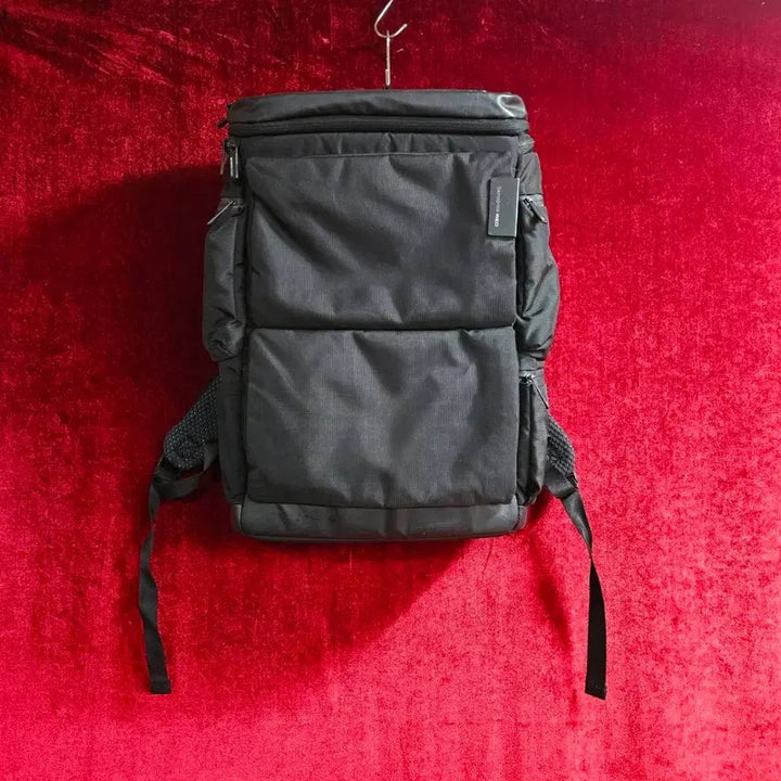 [BUNJANG] Samsonite Red Multi-Pocket Business Casual Backpack / 샘소나이트 레드 멀티포켓 비즈니스캐주얼 백팩