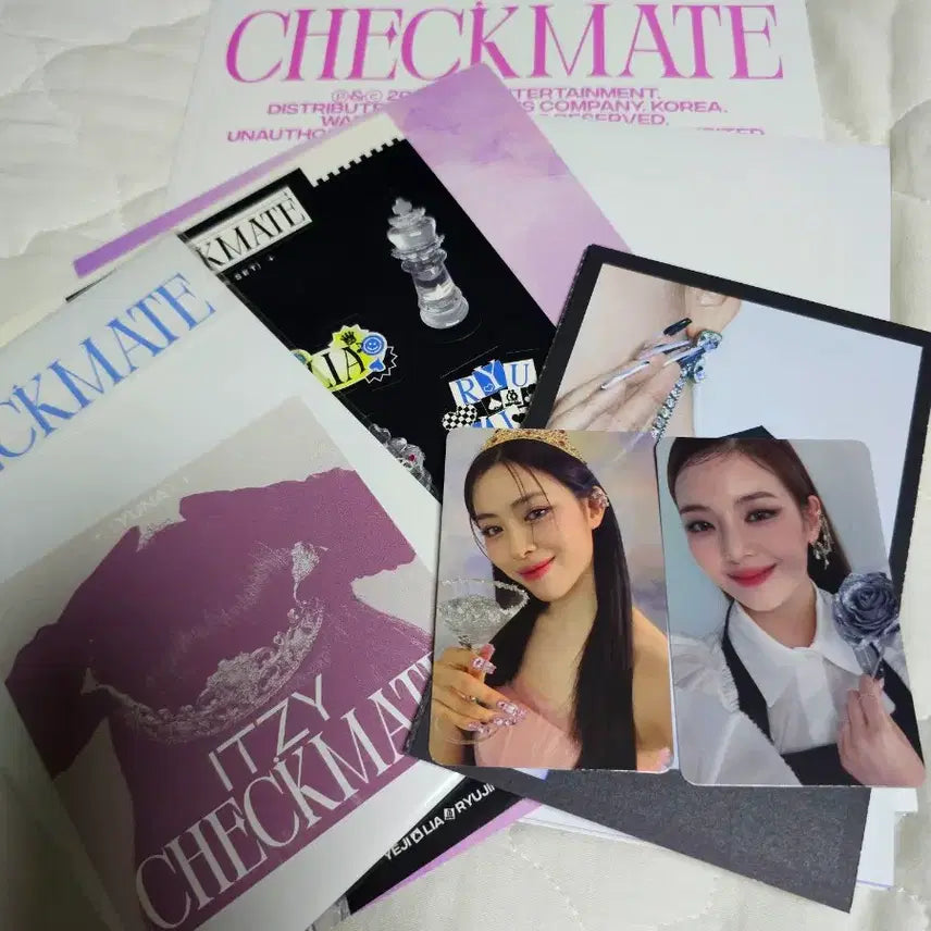 (즉입 반택포) ITZY 체크메이트 앨범 싸인앨범 (류진)