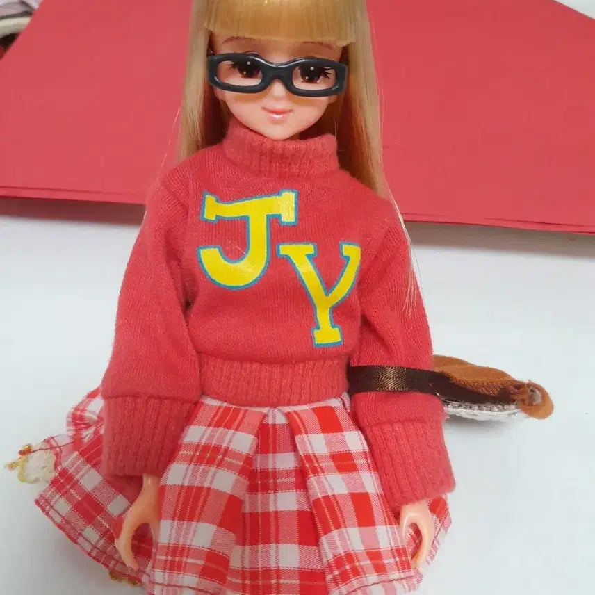 머릿결  최고급  제니인형