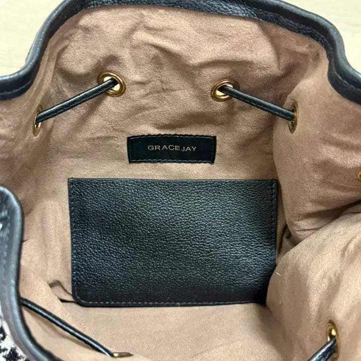 [BUNJANG] Grace Jay Harris Tweed Bucket Bag / 그레이스제이 해리스트위드 버킷백