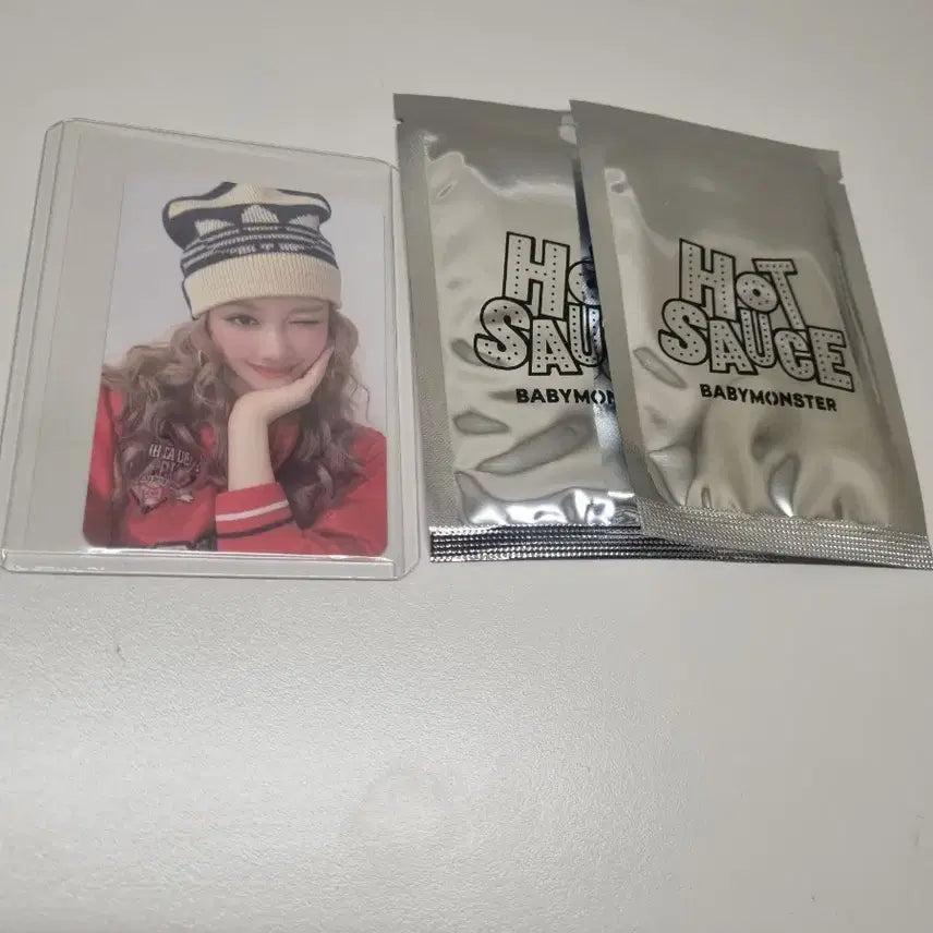 BABYMONSTER 파리타 포토카드 + 핫소스 2팩