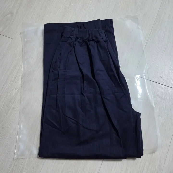 [BUNJANG] New Unisex Elastic Waist Cotton Wide Leg Pants / 밴딩 면와이드팬츠 새옷 (공용가능)