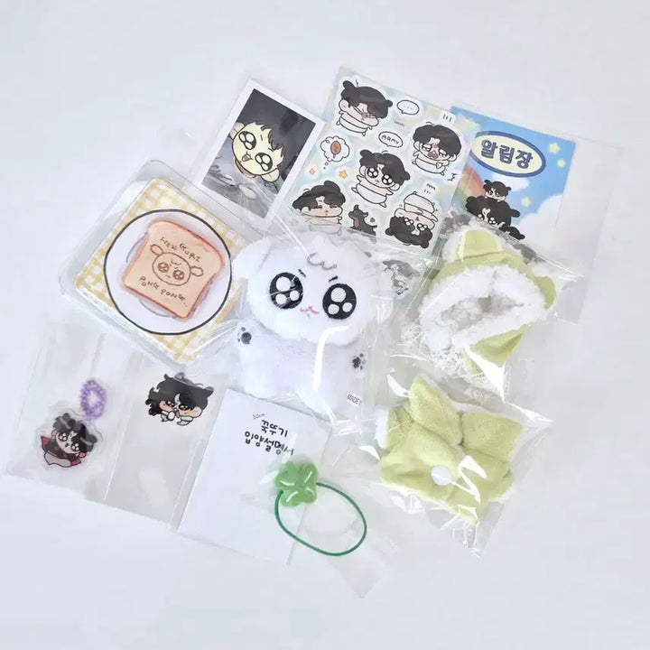 (새상품)방탄 정국 꾹뚜기 퐁뚜기 10cm 인형 키링 그립톡 세트 양도