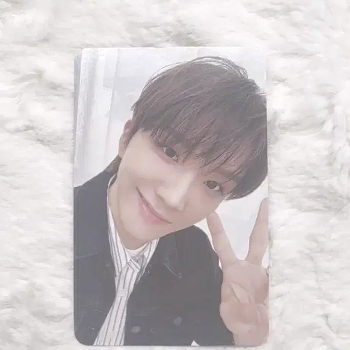 보이넥스트도어 운학 지갑포카